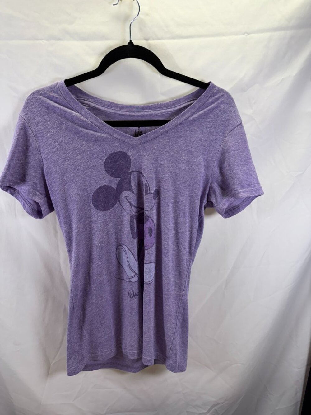 Disney Parks T Shirt Women M Purple Minnie Mouse V Neck Soft Textured